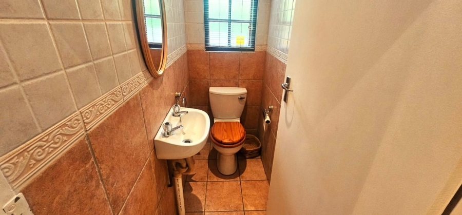 To Let 3 Bedroom Property for Rent in Cashan North West